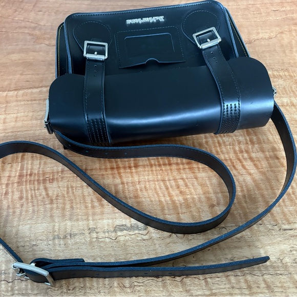 Dr. Martens Bag - Picture 5 of 9